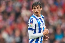 ソシエダDFル・ノルマンがスペイン国籍取得！　来月のUNLから招集可能に