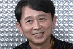 有吉弘行「紅白より緊張した」10年以上ぶりのカラオケでどぶろっくの『イチモツ音頭』披露