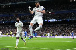 “王者”レアルがベンゼマ＆アセンシオ弾で先勝！ チェルシーは退場者を出す苦しい展開に…