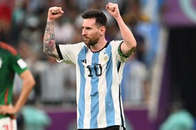 【W杯】メッシの崖っぷち弾…名手アイマールがベンチで感涙　「なんて瞬間だ！」と話題に