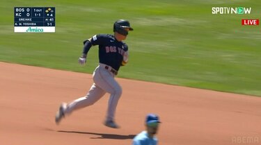 実使用【吉田正尚MLBルーキー時代第14号ホームランボール】 え、入ったの？吉田正尚、13戦ぶり14号ホームランと思わず必死に全力