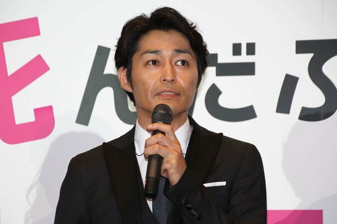 榮倉奈々と夫婦役演じた安田顕、舞台挨拶で「ようやく距離が縮まった」 4枚目