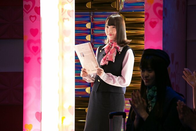 「控えめに言って神回」ラストアイドル、CA風衣装でコスプレバトル！　“珍英語”の嵐で視聴者爆笑 4枚目