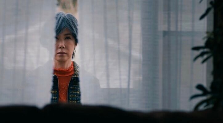 娘の交際に気づきブチギレ「誰なの？結婚を考えてる人って」毒親の詰問シーンが怖すぎてもはやホラー『泥濘の食卓』