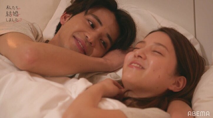川島海荷、夫・中田圭祐とベッドでイチャイチャ腕枕！千鳥ノブ大興奮「これが見たいんです」『私たち結婚しました3』第1話