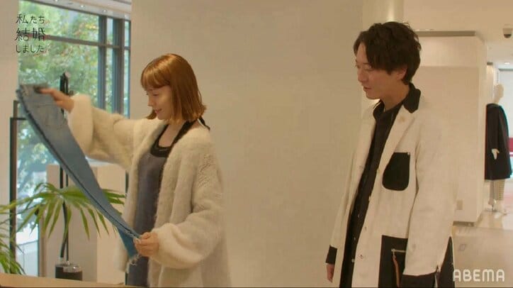 試着室から出てきたトリンドル玲奈に浅香航大が惚れ惚れ！「マジでなんでも似合う」夫婦でおそろコーデ『私たち結婚しました2』第6話