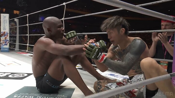 RIZIN WORLD GP 2025 フライ級トーナメント 1回戦③／伊藤裕樹 vs. エンカジムーロ・ズールー