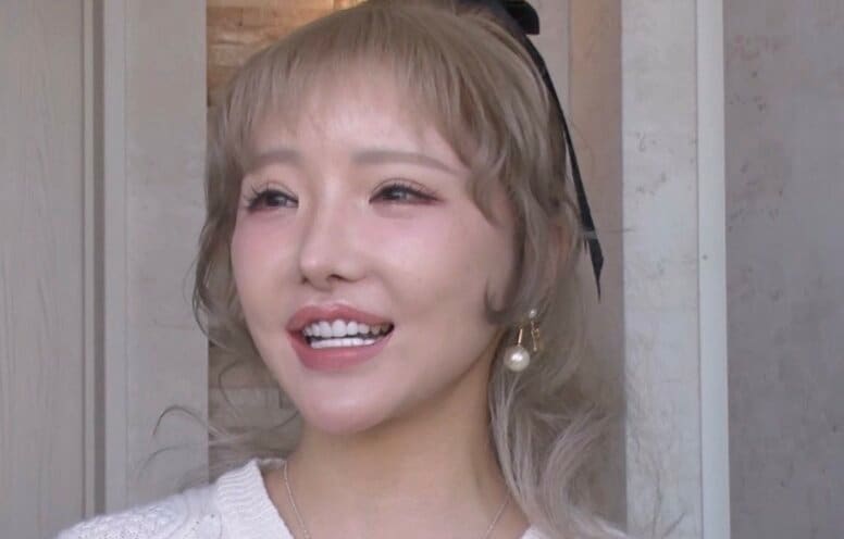 「総額1000万円」顔だけで12回整形した美人ママ（34）の美貌に衝撃「お人形さんみたい」