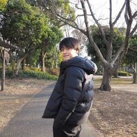 「国宝ですね」「笑顔最強すぎる」『恋とオオカミ』井上想良、爽やかな振り返りショットにファン歓喜