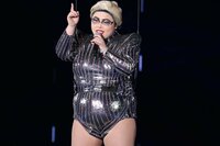 『カンナさーん！』渡辺直美、工藤阿須加とのベンチショットを披露「体格差がすごい…！」の声も