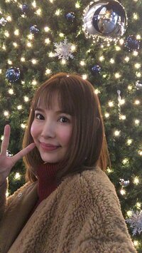 上原さくら『クリスマスのお買い物☆』