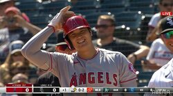 「そんなに投げないでよ」大谷翔平、打者より投げる牽制連発に思わず苦笑い ファンも「徹底してるな笑」「マジで多い」