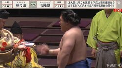 若隆景の躍動がすさまじい！47キロも重い大関を動きで翻弄 元稀勢の里も絶賛「いい相撲。流れも完璧」