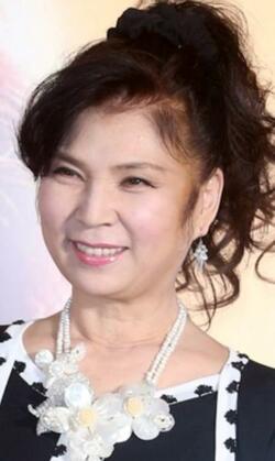  キャシー中島、突然の訃報に悲痛な胸中を吐露「絶対お家にお邪魔しますねと約束をして」 