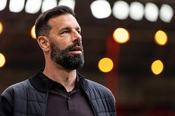 PSV、ファン・ニステルローイ監督の電撃退任を発表…クラブの“サポート不足”が引き金に