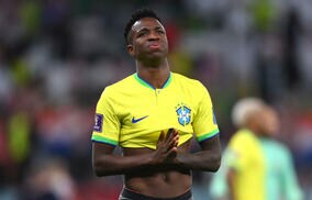 「笑顔を失ってしまった」ブラジル代表FWヴィニシウス、早期敗退を謝罪も4年後に意気込み「2026年は、6回目の優勝を」