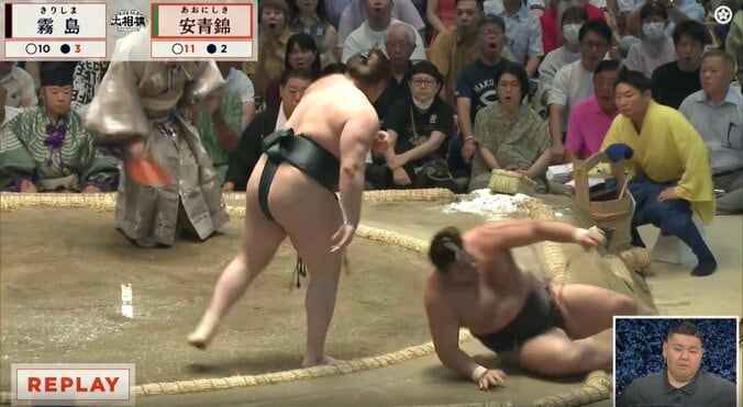 安青錦の“咄嗟の判断”を天鎧鵬が称賛 「ここで抜くんですね」大関・霧島が転ぶとは…勝負を分けた瞬間に驚き 4枚目