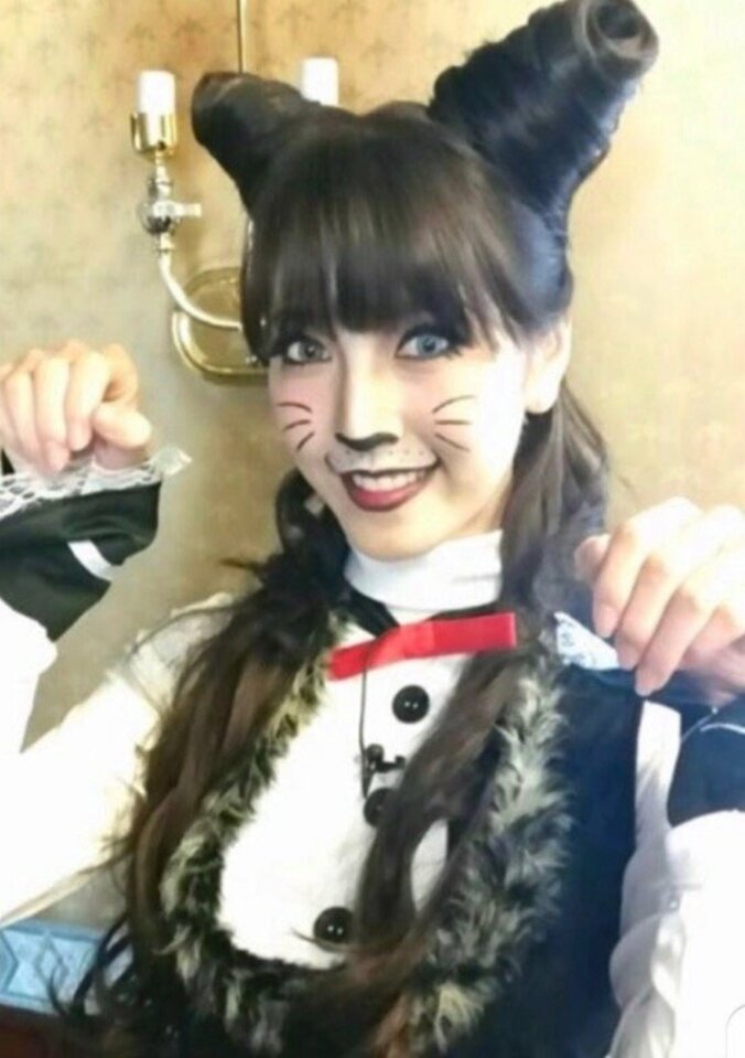 セクシー系から最恐ゾンビまで！ざわちん、ハロウィンメイク&コスプレを一挙大公開 10枚目