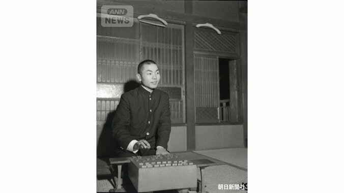 1957年ごろの加藤一二三さん（提供：朝日新聞社）