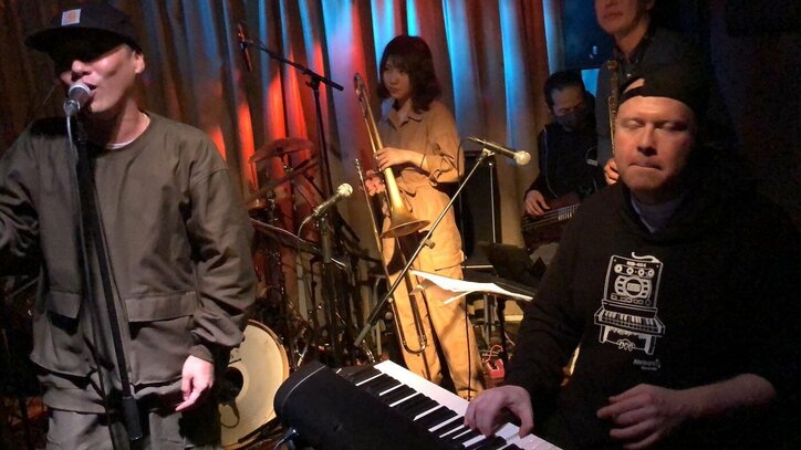仙人掌をVocalに迎えたAaron Choulai 'Raw Denshi Sextet'上質LIVE再び!「TOKYO Far East JAZZY RAVE」が小岩BUSHBASHにて開催!!