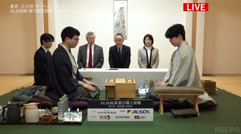 藤井聡太王将VS永瀬拓矢九段 注目の“立川対局”開始 1勝1敗のタイから先に2勝目手にするのはどっちだ！／将棋・王将戦第3局