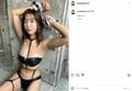 #2i2・天羽希純、セクシー衣装の“悩殺ショット”に反響「なんちゅう格好ですか」「きすみん最高」