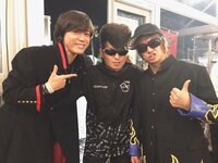 塩谷瞬、金爆・喜矢武豊らと氣志團の学ランで3ショット披露