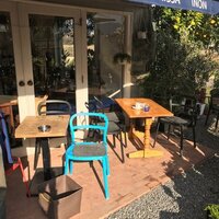 市川海老蔵『まおとの思い出の喫茶店へ』