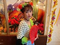 川栄李奈の“お花の妖精”のような衣装にファンから「色鮮やかで綺麗」「可愛すぎて」の声
