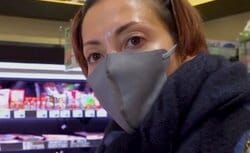 4児の母・土屋アンナ（42）、ママチャリで地元スーパーで買い物「肉はメガ盛りでいいっしょ！」庶民的な買い物風景に驚きの声