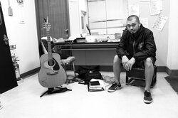 竹原ピストル、堤真一主演『泣くな赤鬼』主題歌を書き下ろし