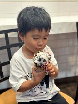  はあちゅう氏、ハワイで購入したアイスの価格「朝食4万円につぐ衝撃...！」 