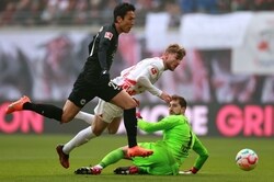 鎌田大地＆長谷部誠先発のフランクフルト、敵地でライプツィヒに惜敗…後半追い上げも1点及ばず