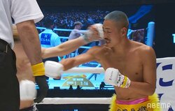 【画像】芦澤の意識を刈り取った衝撃KO