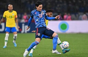 南野拓実の移籍を“匂わせ”？リーズの公式写真に日本のファンが熱い視線「あえてこの写真を使ったということは…」