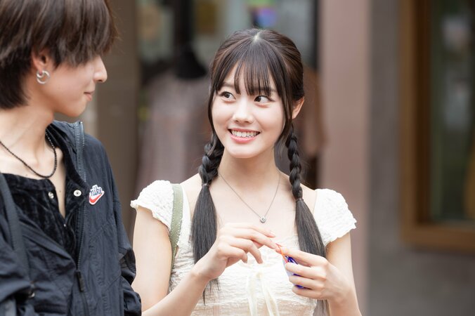 【写真・画像】ミニスカート＆黒のシースルーファッションにドキッ！清楚系高3美女、気になる男子にかわいすぎるアプローチもまさかの結末に『今日好き』卒業編2025 inシンガポール第5話　4枚目