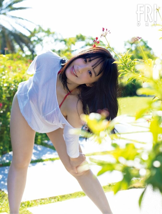 高野真央