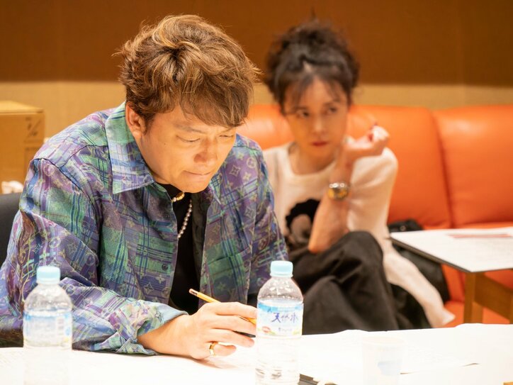 【写真・画像】「33歳差カップル」年下彼氏（25）が語る将来の展望に驚愕の声「え〜！？」　2枚目