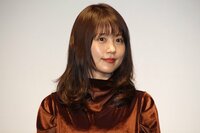 『中学聖日記』有村架純、子役・石田凛音との2ショットに絶賛の声「天使が二人」