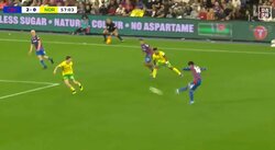 「この活躍なら文句ないだろ」鎌田大地、批判を黙らせる超絶アシスト！ゴラッソをお膳立てする高精度ピンポイントクロス炸裂の瞬間