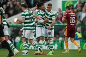 旗手が強烈ミドルで今季初ゴール、古橋は7点目！　セルティックが首位キープ…前田も先発出場