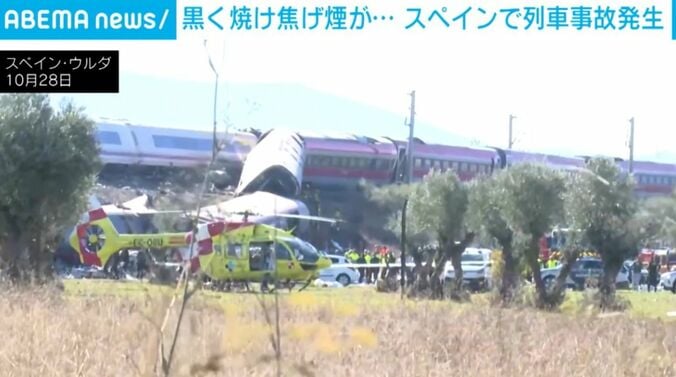 脱線した車両