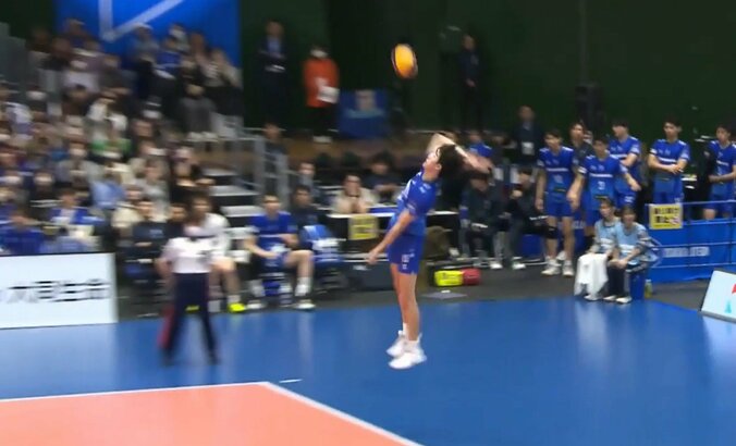 【写真・画像】　1枚目