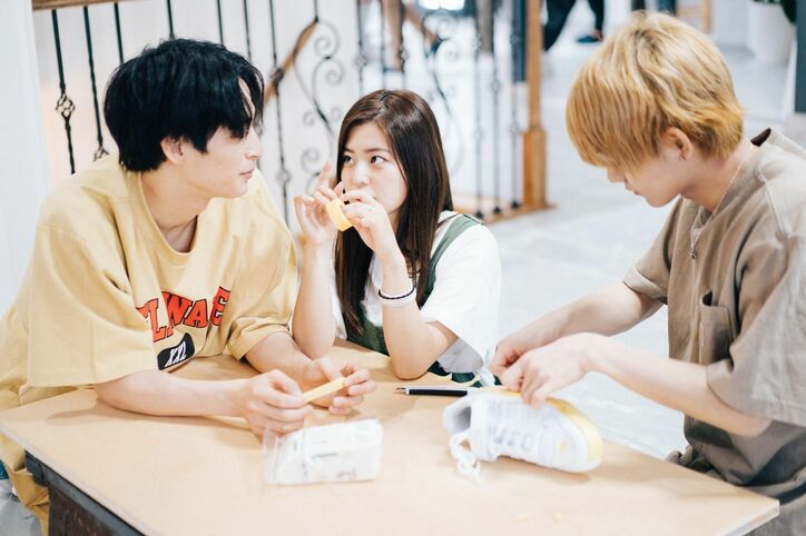 和内璃乃（りの）、両想いの山下航平（こうへい）に不安が募り…「誰とでも距離が近い」さらにエザキも動き出す！？『虹オオカミ』第2話