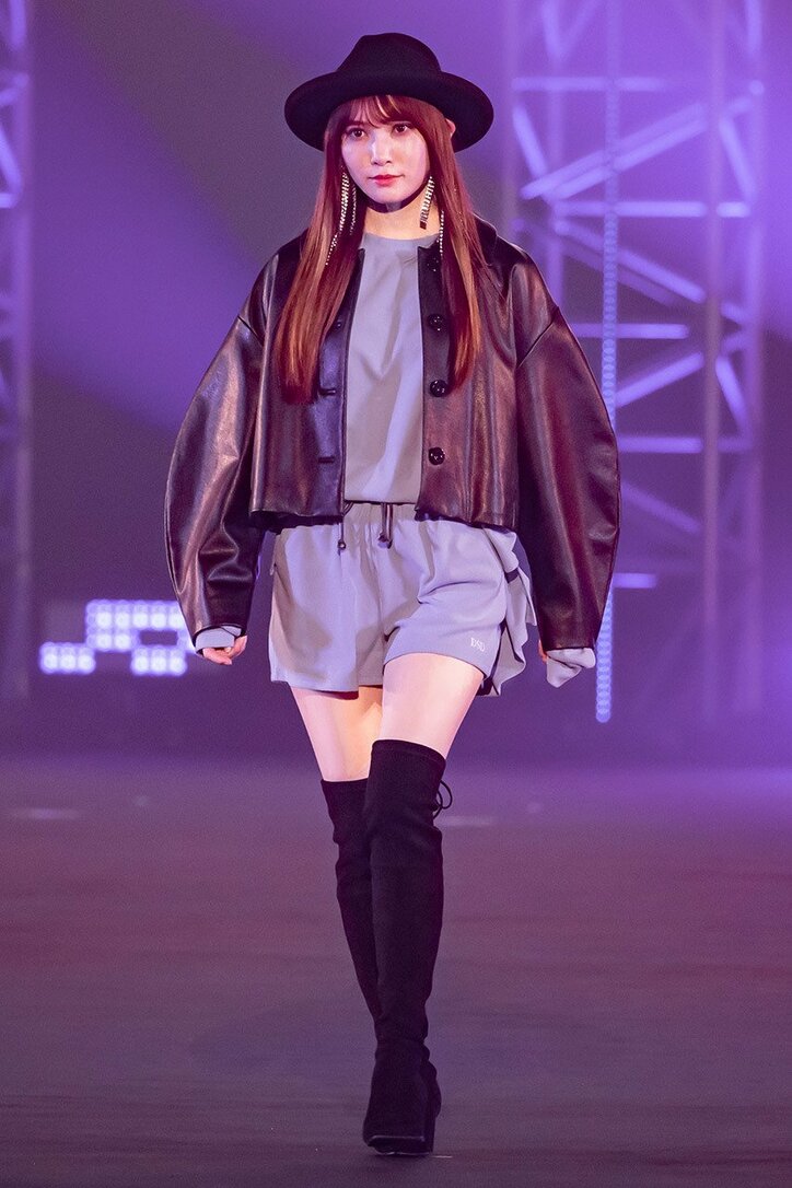 日向坂46、TGC×DASADAコラボステージに登場! ハッピーオーラ振りまくランウェイでおひさま魅了