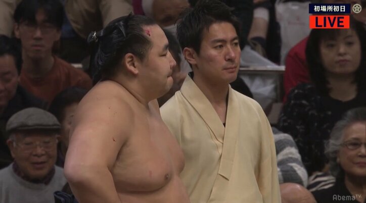 大相撲・初場所3横綱の明と暗　三月場所で求められる結果と手法