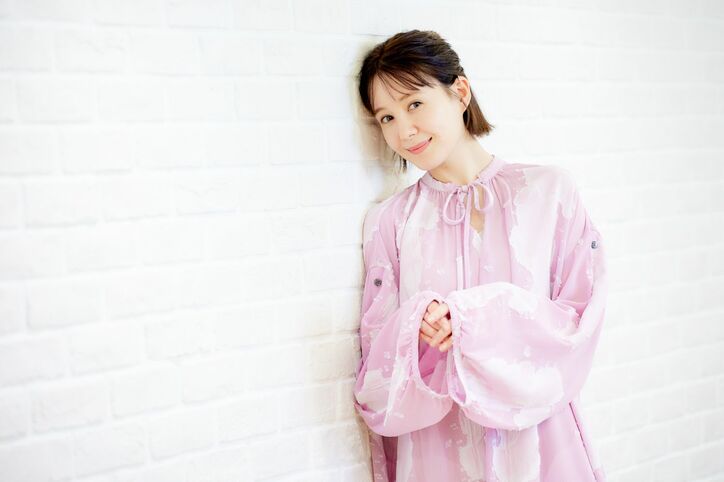 トリンドル玲奈、浅香航大とのキスは「愛おしい時間でした」『私たち結婚しました』出演を振り返る