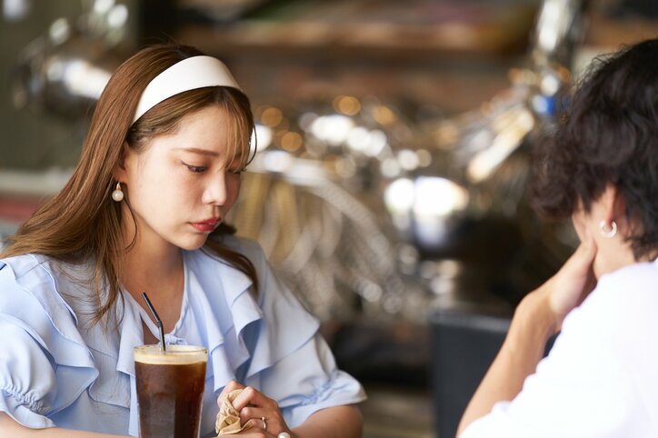 親友同士の女性2人を最後まで振り回した男性が号泣謝罪…前代未聞の泥沼展開へ