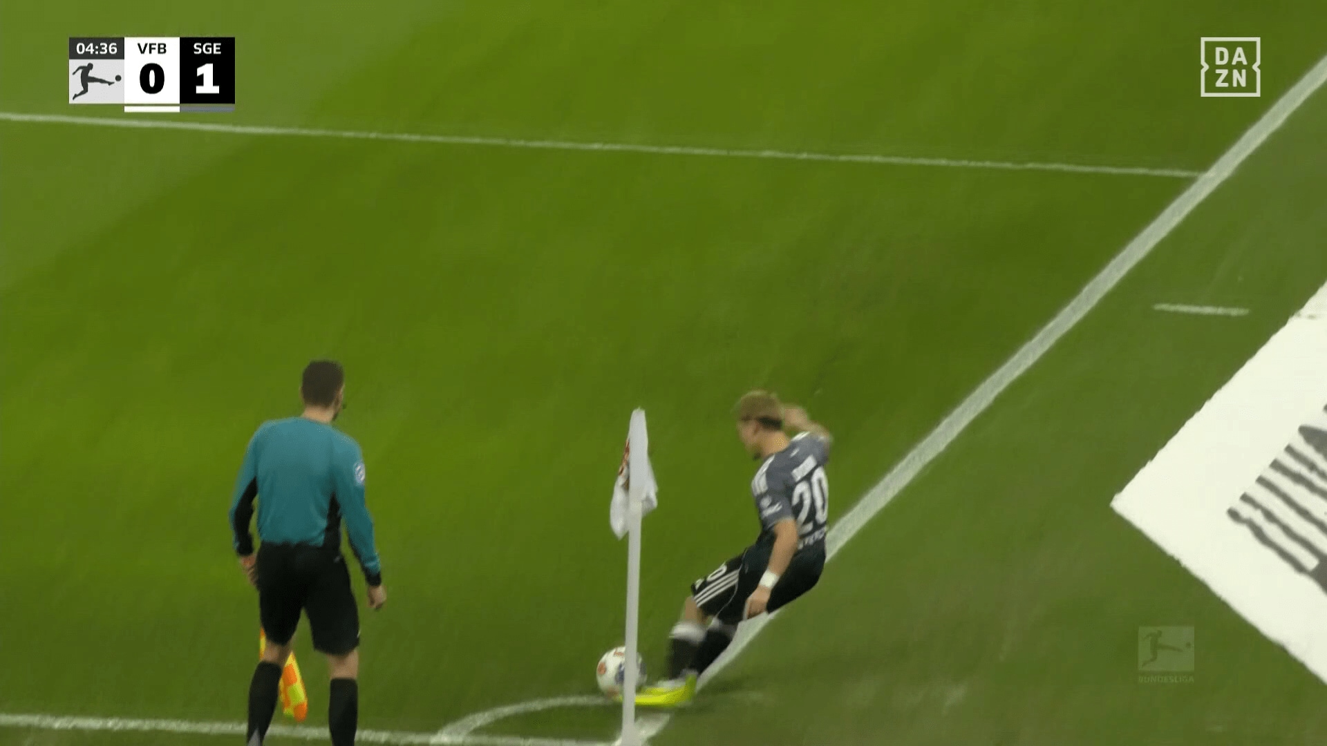 CKを蹴る堂安律