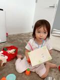 川崎希、娘から大好評の夫・アレクの手作りおもちゃ「海外の幼児教育サイトとかを参考にして」